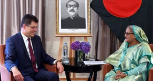 রোহিঙ্গা প্রত্যাবাসনে ইইউ’র সমর্থন চাইলেন প্রধানমন্ত্রী