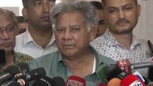 চট্টগ্রাম বন্দর পরিচালনার দায়িত্ব নিয়ে সিদ্ধান্ত বুধবার: নৌ উপদেষ্টা