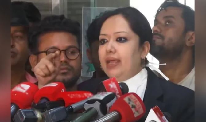 ১৫ বছর যে নেতাকর্মীদের জন্য লড়াই করলাম, তারাই আজ ধাক্কা দেয়: রুমিন ফারহানা