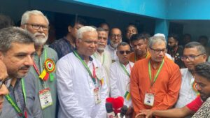 কিছু হলেই বিএনপির ঘাড়ে দোষ দেবেন না: ডা. জাহিদ