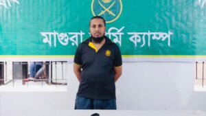 রিভলবারসহ হরকাতুল জিহাদ কর্মী গ্রে/ফ/তা/র