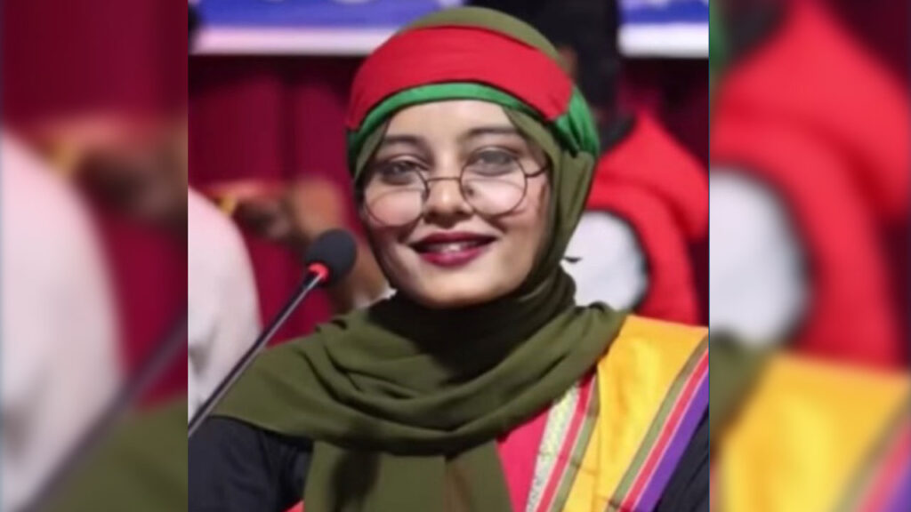 ‘দুঃসহ অভিজ্ঞতা’ নিয়ে রাজনীতি থেকে সরে দাঁড়ালেন আলোচিত বৈছাআ নেত্রী লিজা