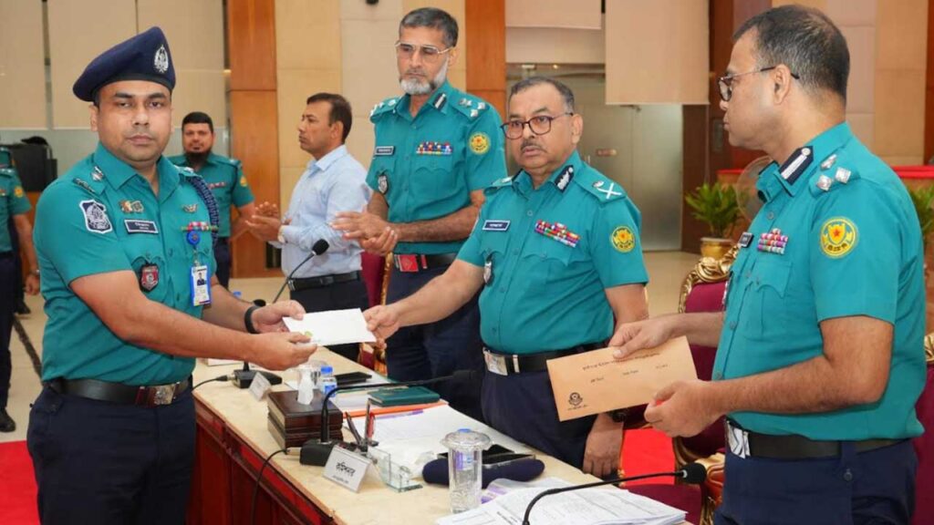 জুলাই মাসের অপরাধ পর্যালোচনায় ডিএমপির শ্রেষ্ঠ বিভাগ উত্তরা