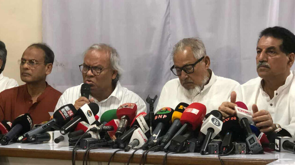 আধিপত্যবাদী শকুরীরা দেশের মানচিত্র খুবড়ে খাওয়ার চেষ্টা করেছে : রিজভী