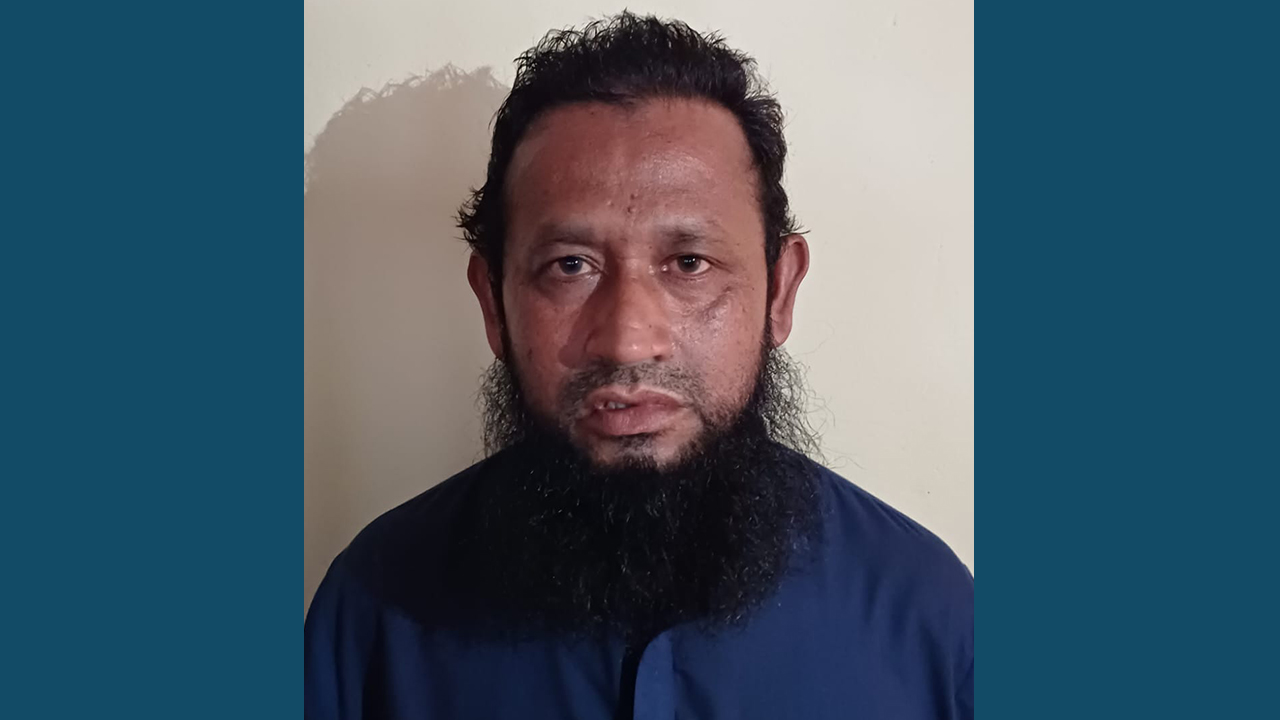 শিশুকে ধ/র্ষ/ণে/র অভিযোগে ইমাম গ্রেপ্তার