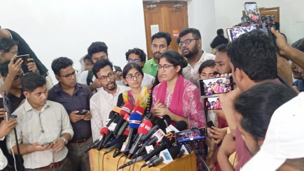 ডাকসুতে উমামা ফাতেমার নেতৃত্বে স্বতন্ত্র প্যানেল ঘোষণা