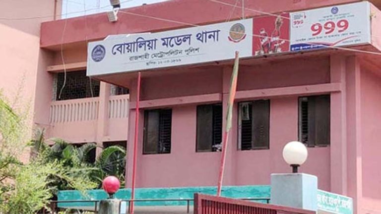 ‘টর্চার কক্ষে’ মাদ্রাসা শিক্ষার্থীকে দফায় দফায় নি/র্যা/ত/ন